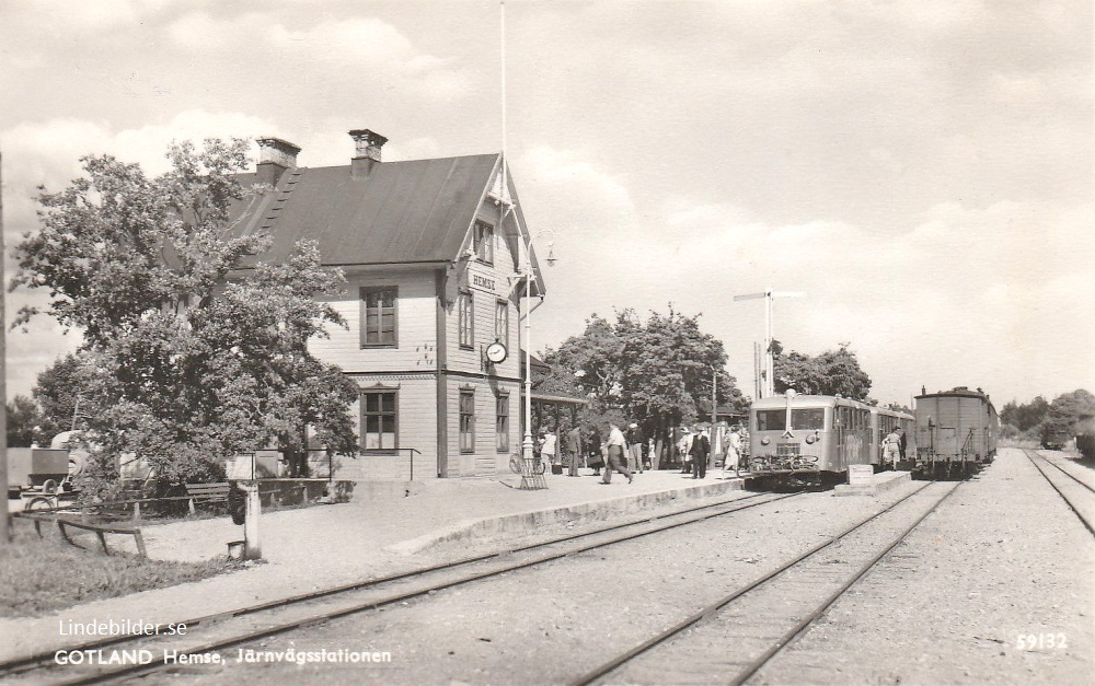 Järnvägsstationen - Hístoria